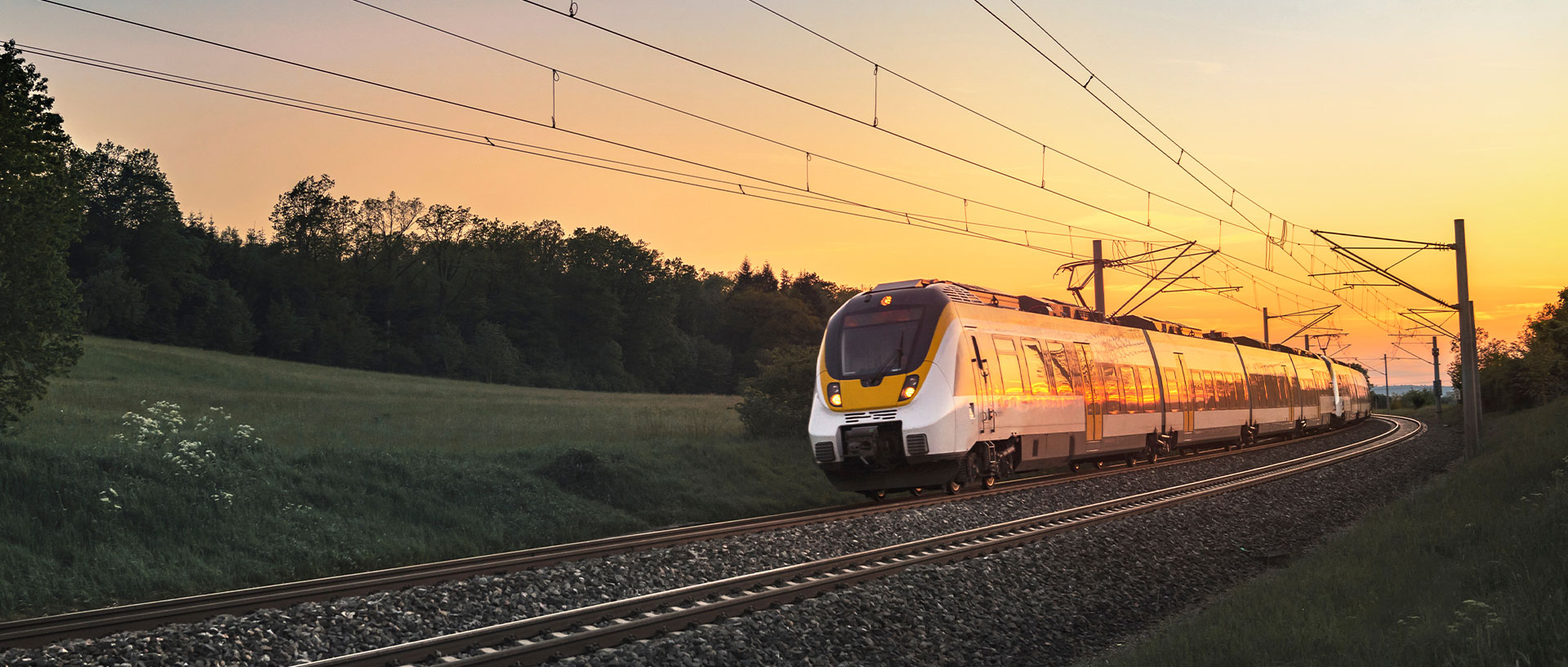 UK Rail Fare Increase Plans for 2023 Put on Hold Amid Cost of Living Crisis