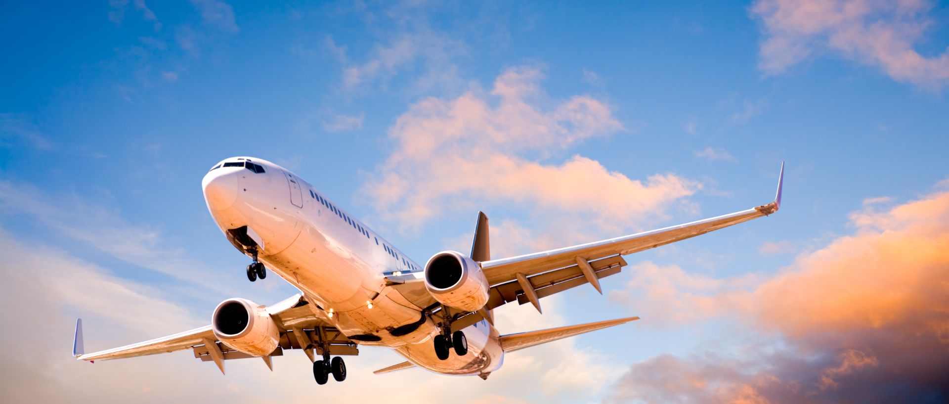 Global Air Traffic Reaches 75% of Pre-Pandemic Levels